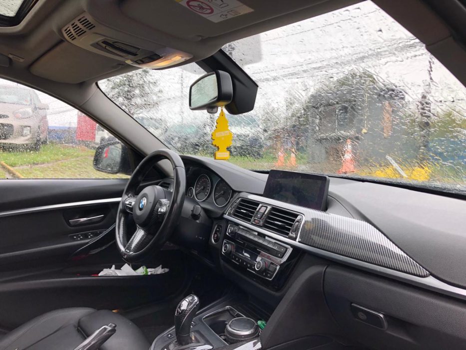 BMW 520I 2015