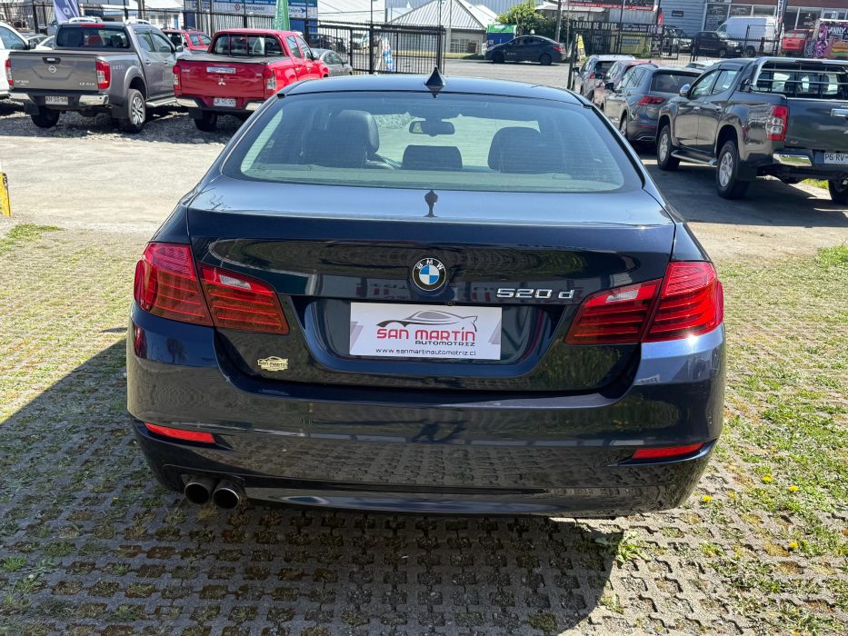 BMW 520D PREMIUM LCI 2.0 AUT